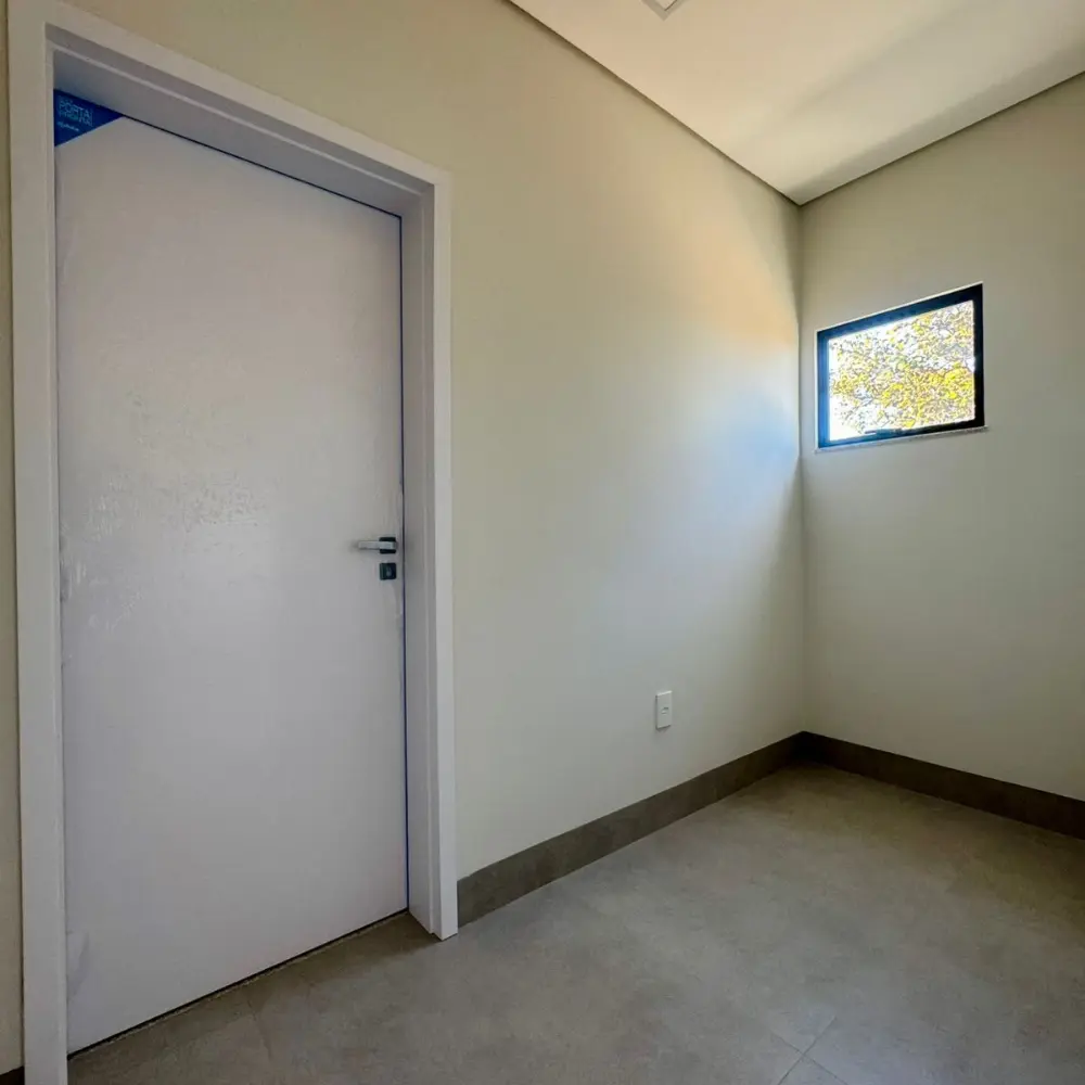 Design sem nome – 2025-08-14T104150.136